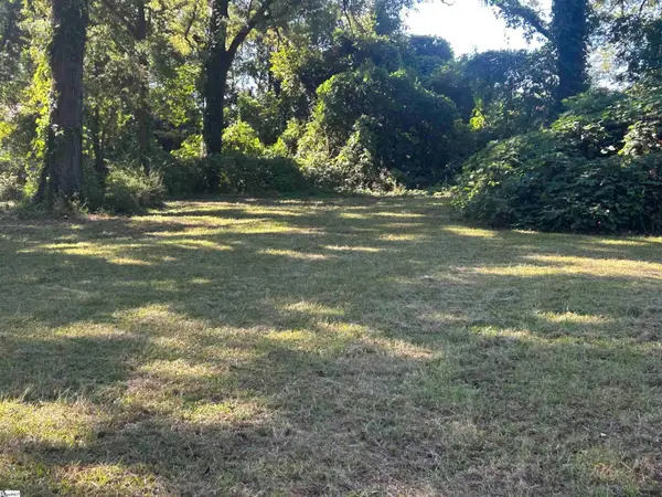 000 S Adair Street, Clinton, SC 29325