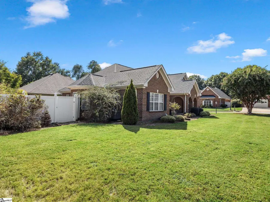 101 Banbury Circle, Simpsonville, SC 29681 - #2
