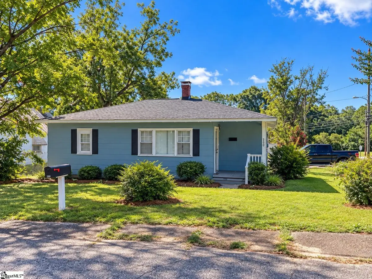 200 Cemetery Street, Laurens, SC 29360 - #1