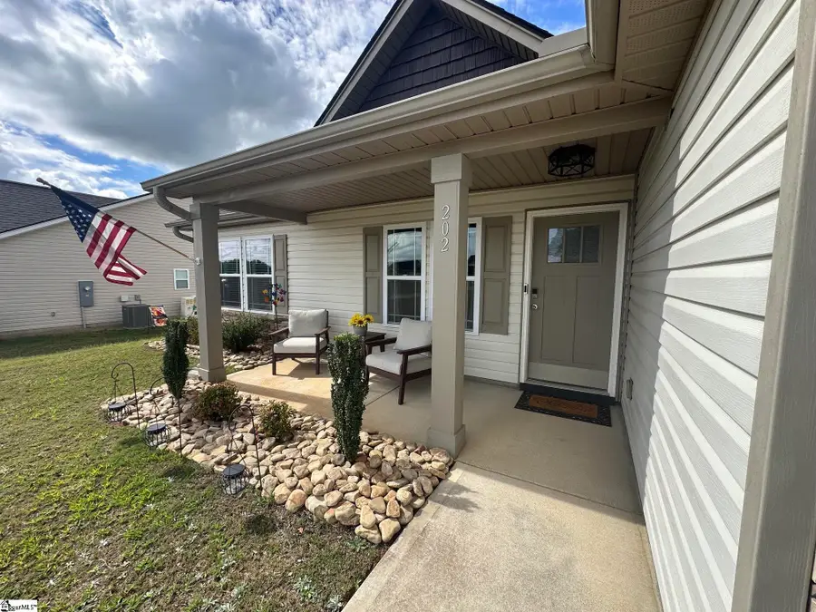 202 Rcthompson Road, Chesnee, SC 29323 - #3