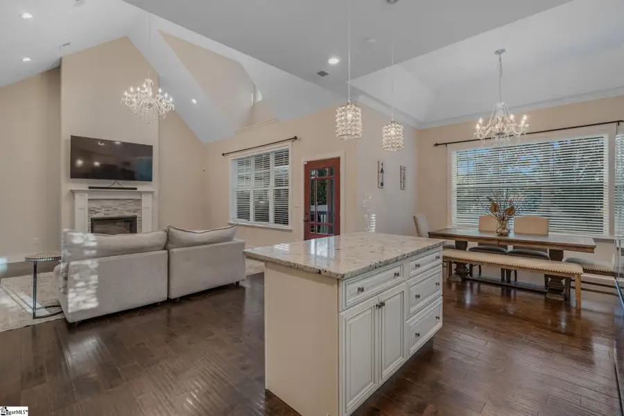 101 S Valley Lane, Greenville, SC 29611 - #2