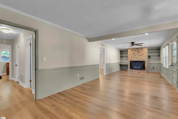 204 Brook Forest Drive, Anderson, SC 29621