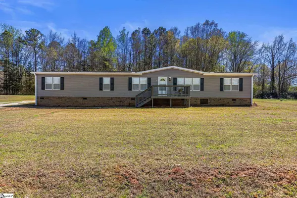 106 Freeman Drive, Laurens, SC 29360