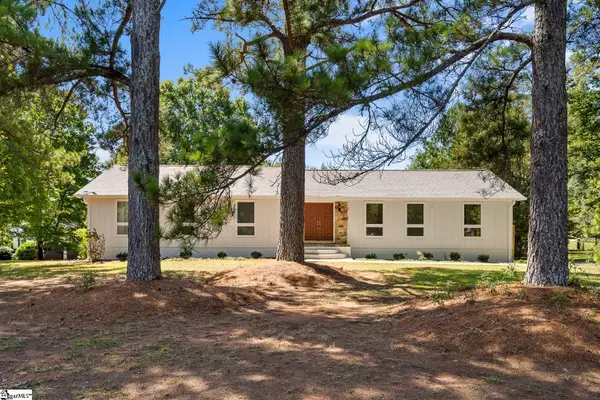 208 Williamsburg Road, Anderson, SC 29621