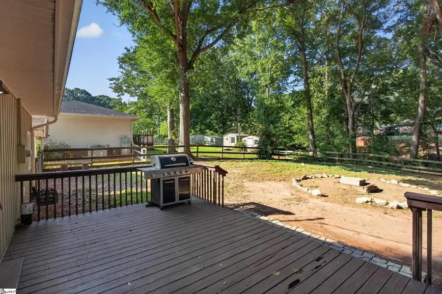 202 Hemlock Avenue, Anderson, SC 29625 - #3