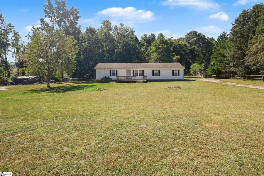 236 Angells Drive, Woodruff, SC 29388 - #2
