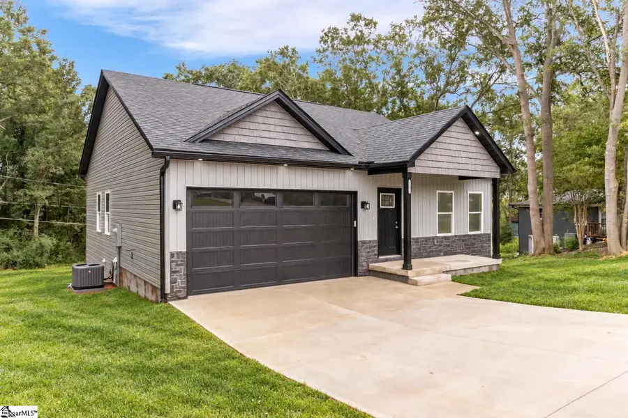 117 Northbrook Street, Boiling Springs, SC 29316 - #3