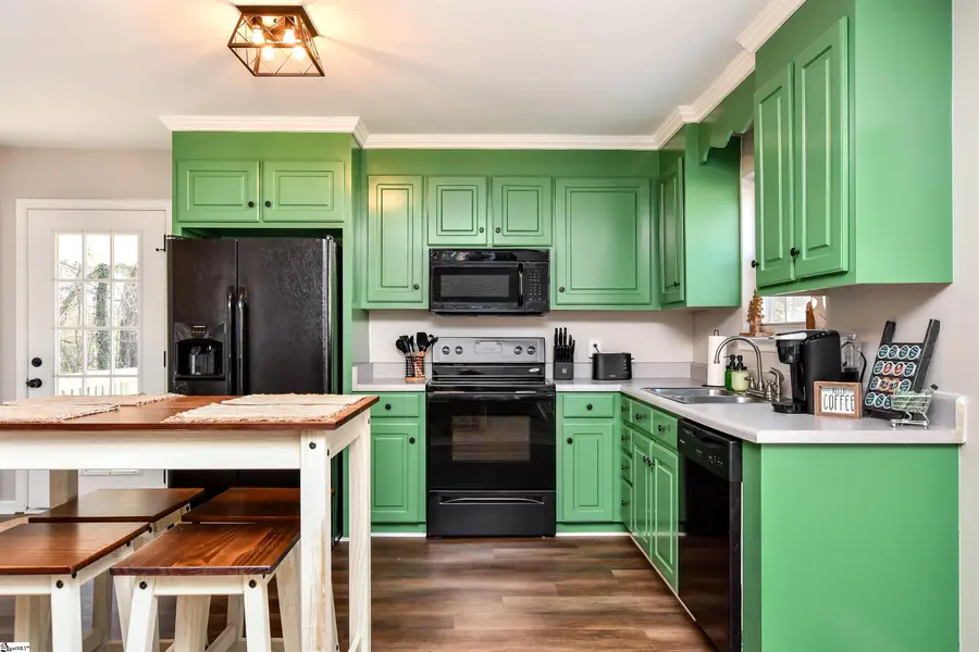 234 South Street, Woodruff, SC 29388 - #3