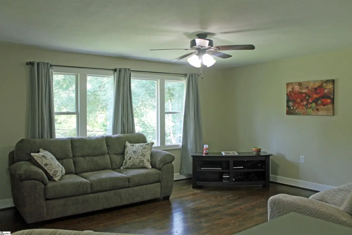 1117 Farrs Bridge Road, Greenville, SC 29611-6609 - #1