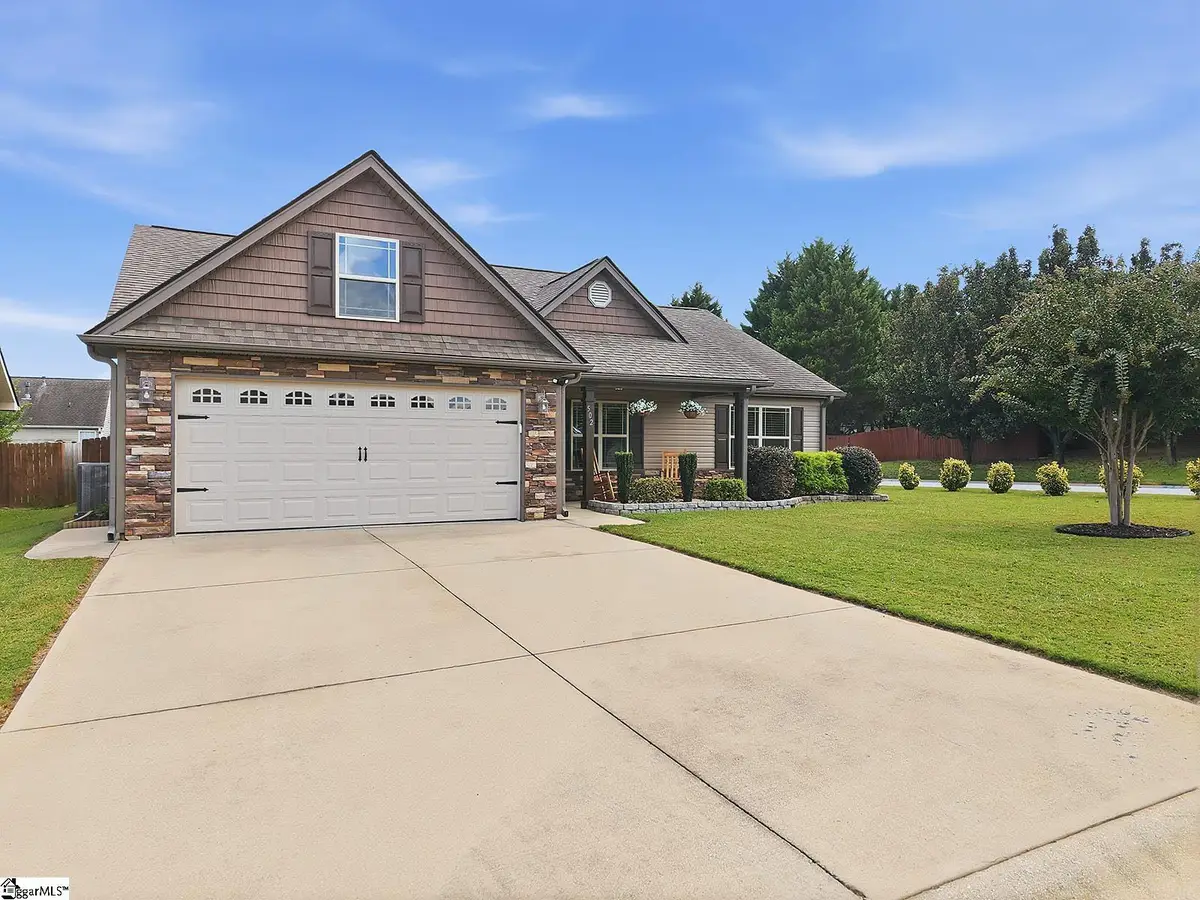 502 E Heatherstone Lane, Roebuck, SC 29376 - #1