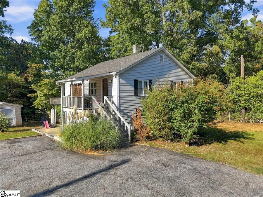 1676 Old Charlotte Road, Spartanburg, SC 29307 - #3