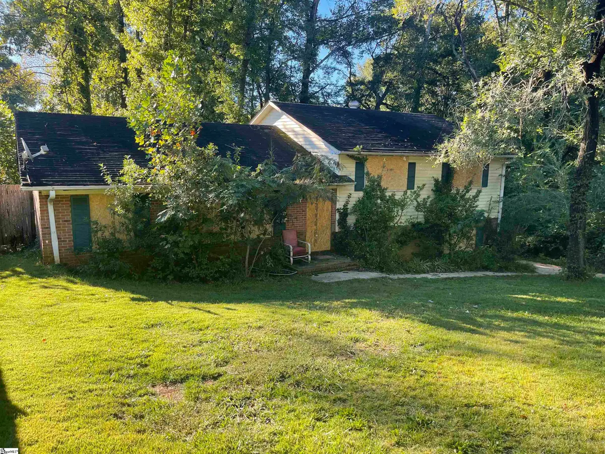 38 Green Acres Drive, Boiling Springs, SC 29316 - #1