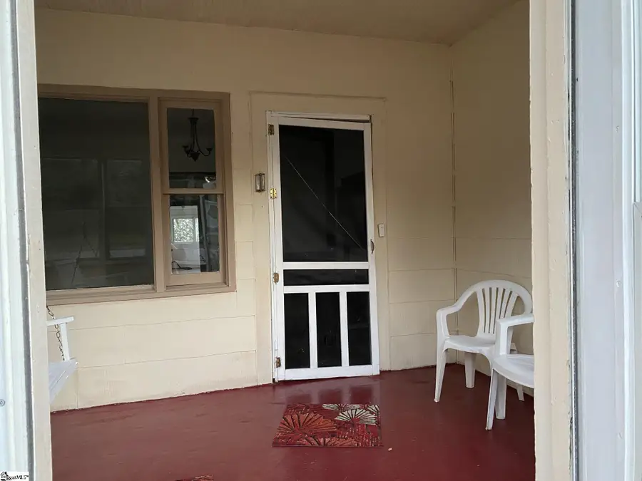 907 S Johnson Street, Gaffney, SC 29340-2905 - #2