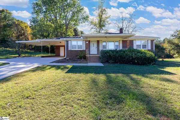 747 Lusk Road, Six Mile, SC 29682