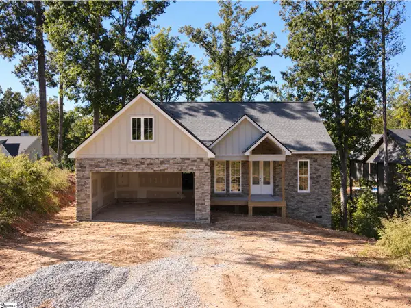 924 Falling Waters Lane, Seneca, SC 29672