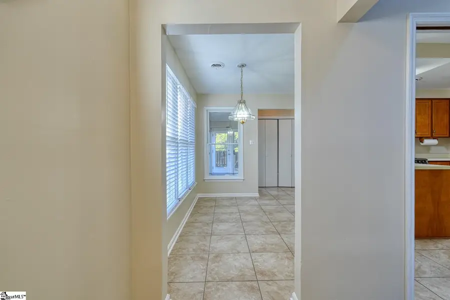 243 Old Towne Road, Spartanburg, SC 29301 - #2