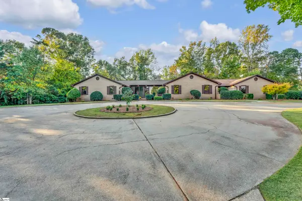 118 Clearcreek Drive, Boiling Springs, SC 29316