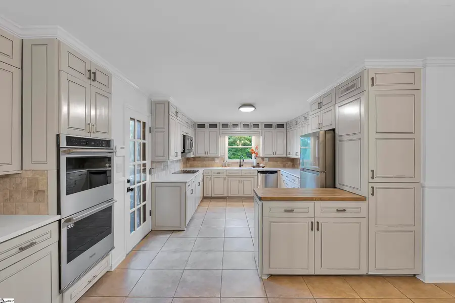 118 Clearcreek Drive, Boiling Springs, SC 29316 - #2