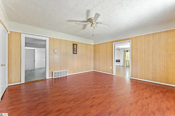 3 Baptist Street, Pelzer, SC 29669