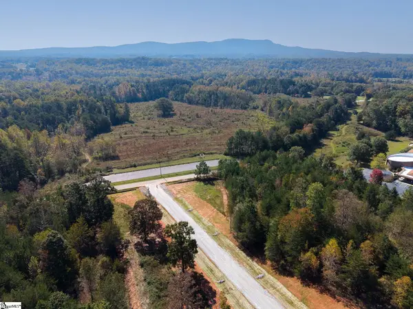 137 Mccauley Road, Travelers Rest, SC 29690