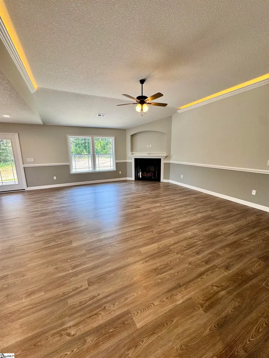 140 E Twisted Tree Lane, Gaffney, SC 29341 - #3