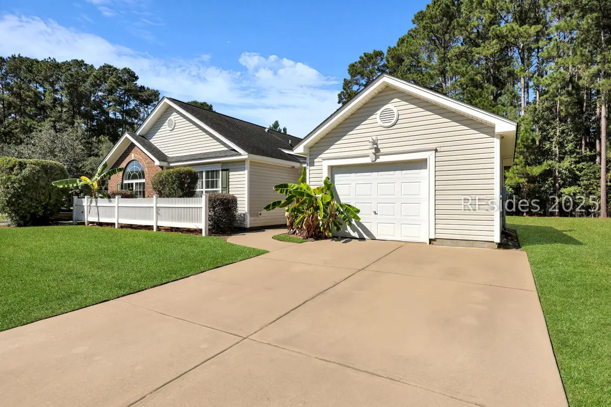 11 Savannah Oak Drive, Bluffton, SC 29910 - Image #1