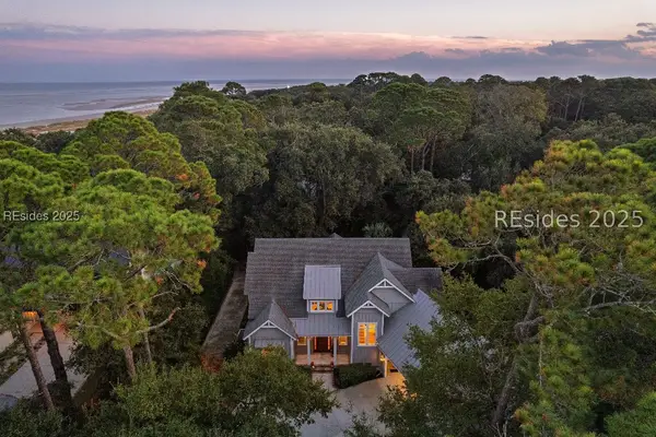 4 Heyward Place, Hilton Head Island, SC 29928
