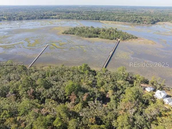 75 Island Way, Seabrook, SC 29940