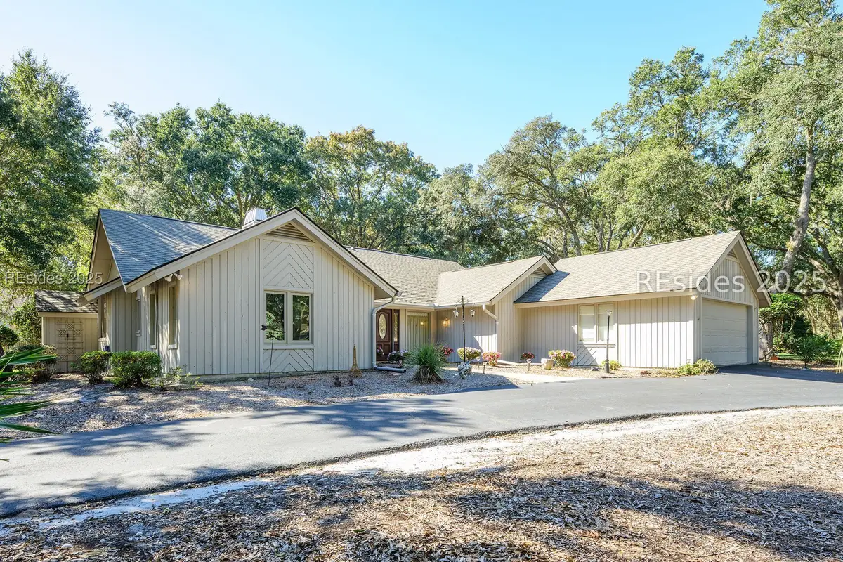 27 Barony Lane, Hilton Head Island, SC 29928 - Image #1