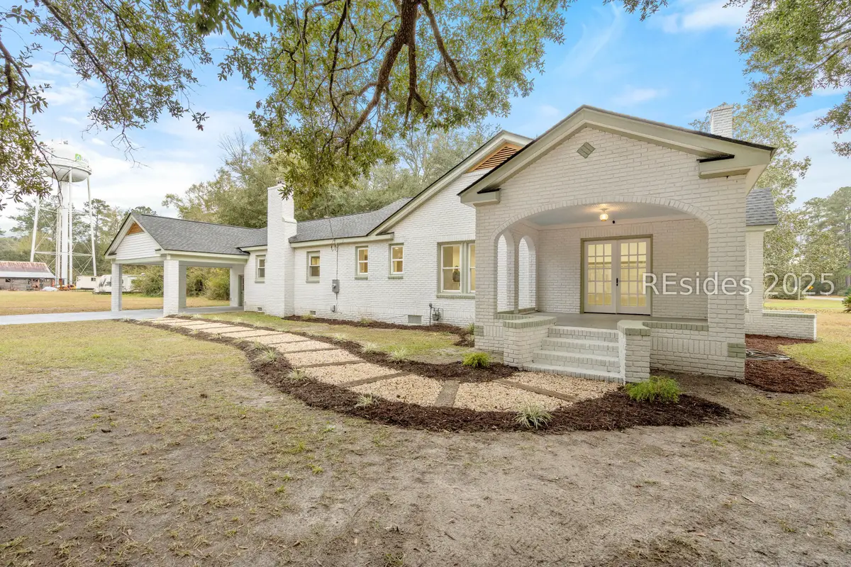 31 Church Street N, Yemassee, SC 29335 - #1