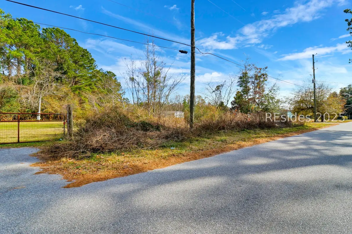 547 Broad River Boulevard, Beaufort, SC 29906 - Image #1