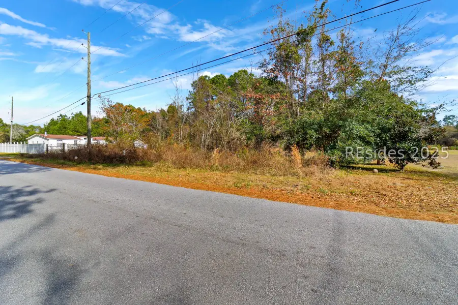 547 Broad River Boulevard, Beaufort, SC 29906 - Image #2