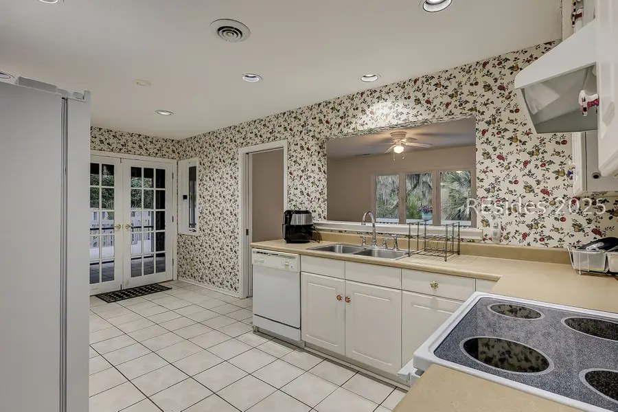 19 Bateau Road, Hilton Head Island, SC 29928 - Image #3