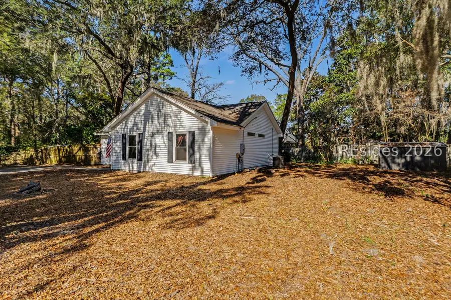 8 Factory Creek Road, Beaufort, SC 29907 - Image #2