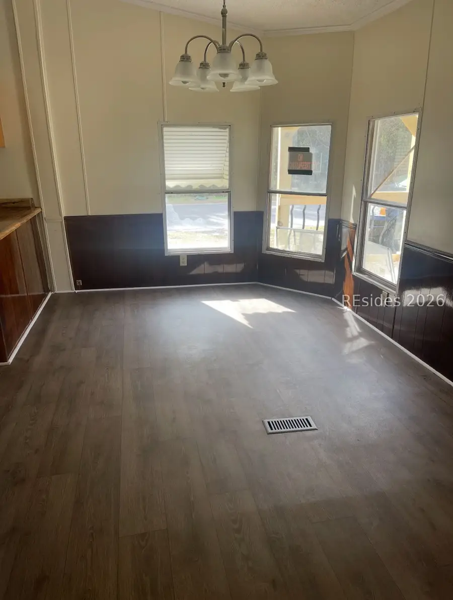 401 Amelia Street, Fairfax, SC 29827 - #3