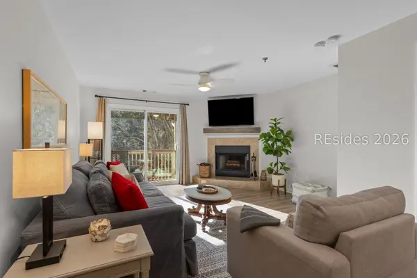 50 Yacht Cove Drive #326, Hilton Head Island, SC 29928