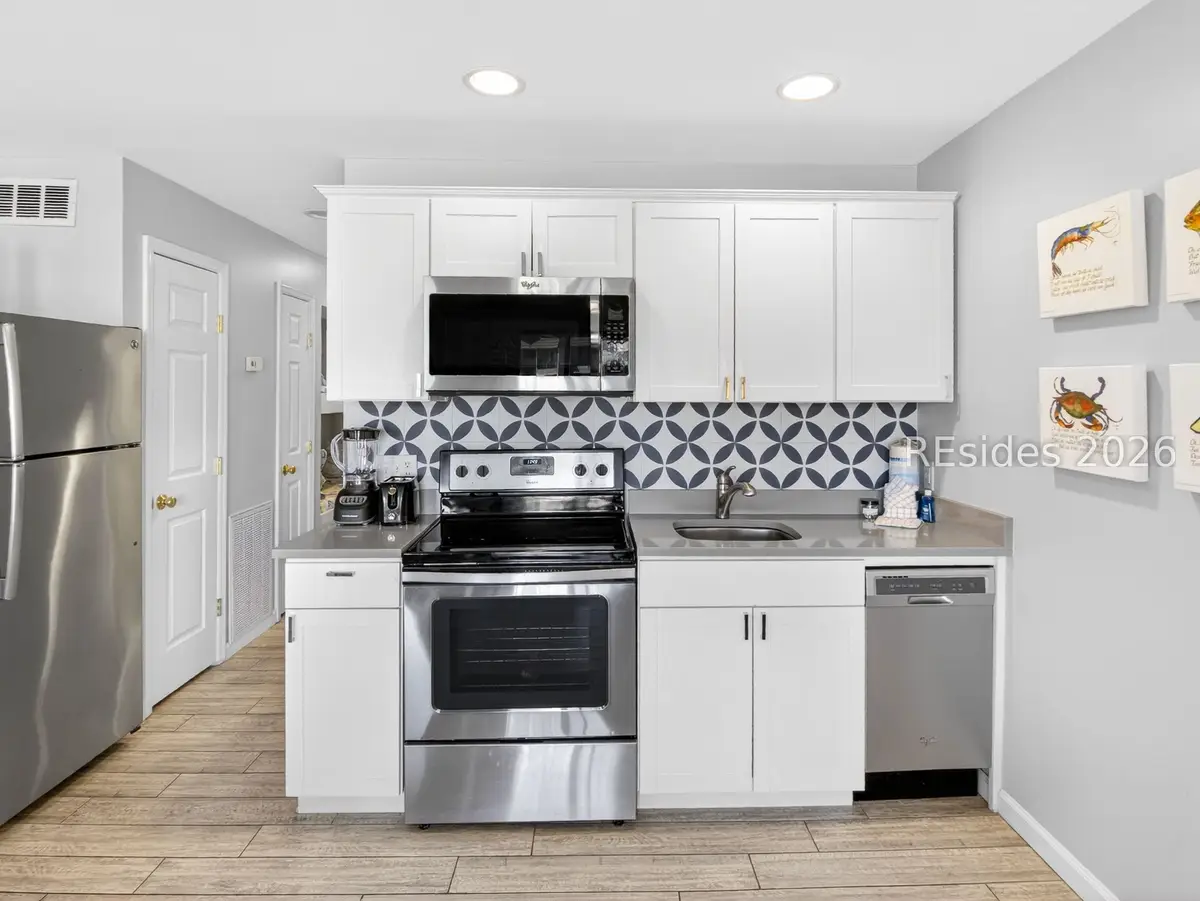 40 Folly Field Road #B215, Hilton Head Island, SC 29928 - Image #1