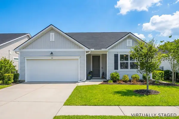 10 Mainland Lakes Drive, Bluffton, SC 29910