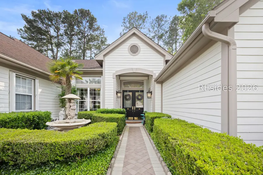 127 Robert E Lee Lane, Bluffton, SC 29909 - #2