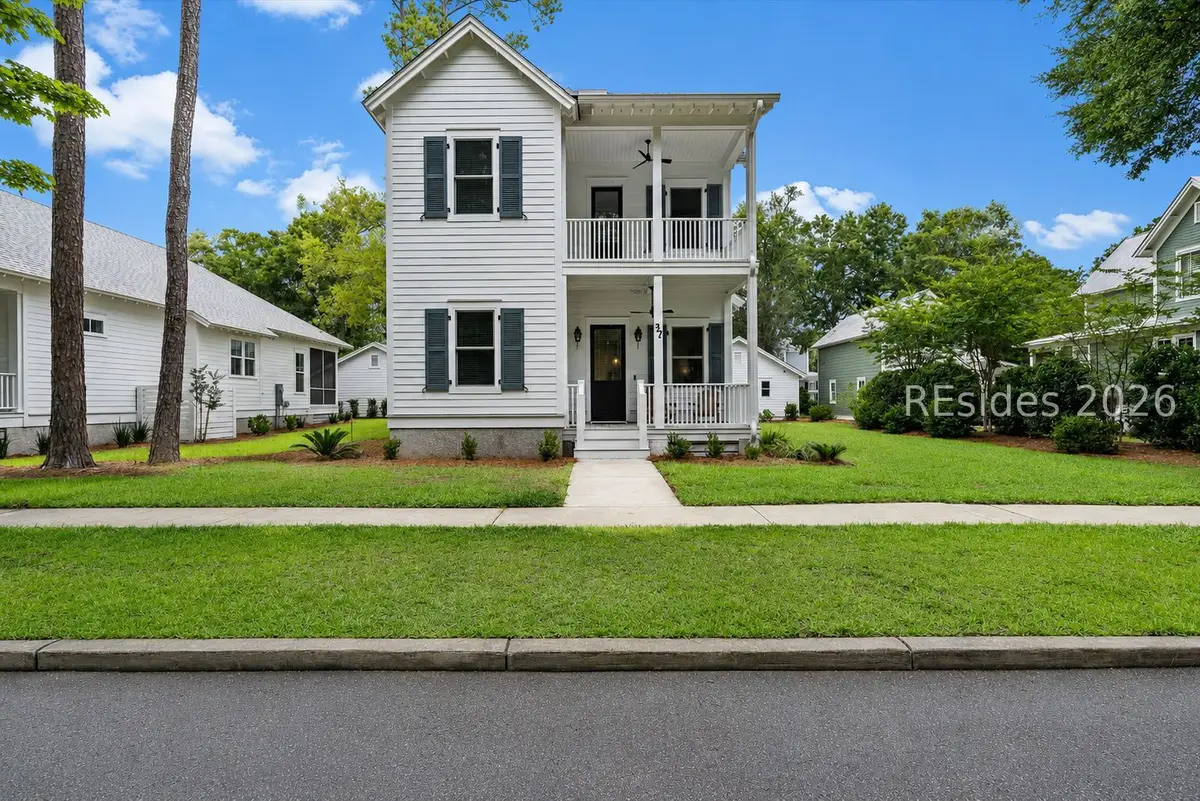37 Park Square S, Beaufort, SC 29907 - #1