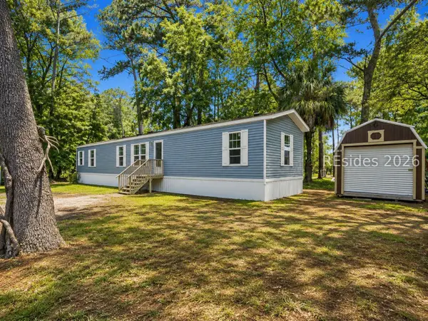 14 Palm Point Road, Beaufort, SC 29907