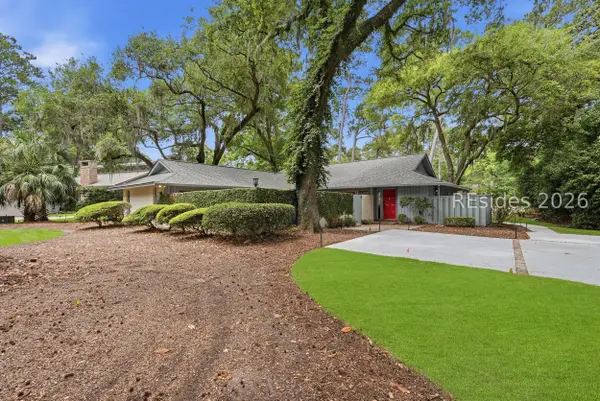 20 Spanish Moss Road, Hilton Head Island, SC 29928