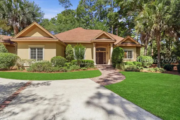 37 Crooked Pond Drive, Hilton Head Island, SC 29926