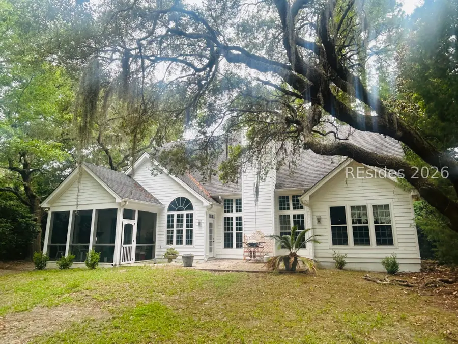 10 Stonewall Circle, Hilton Head Island, SC 29926 - #2