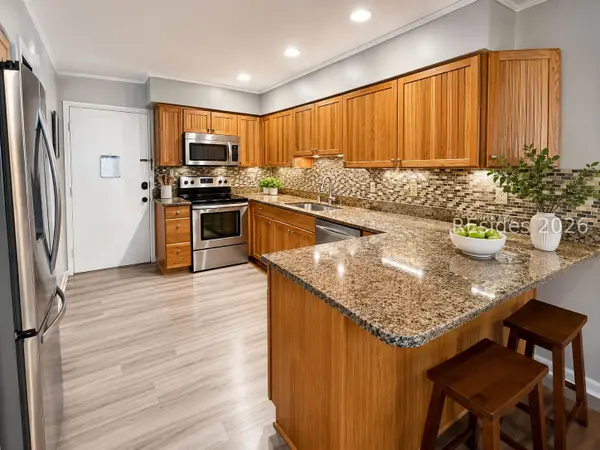 45 Folly Field Road #11J, Hilton Head Island, SC 29928