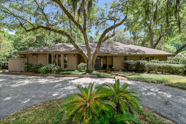 19 Water Oak Drive, Hilton Head Island, SC 29928