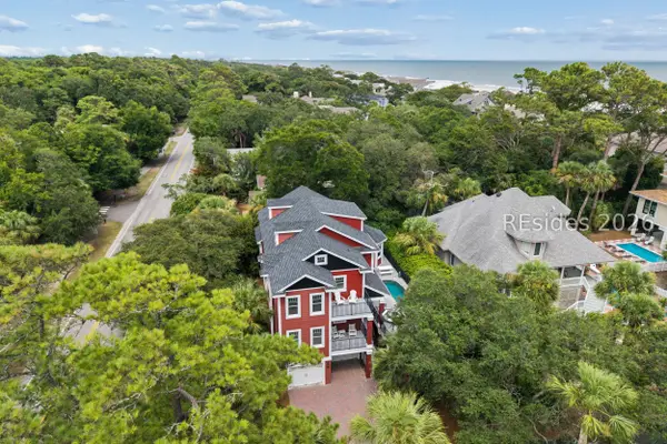 1 Curlew Road, Hilton Head Island, SC 29928