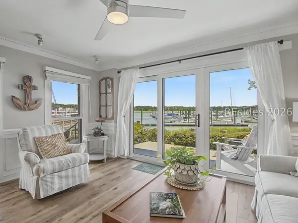 90 Helmsman Way #101B, Hilton Head Island, SC 29928