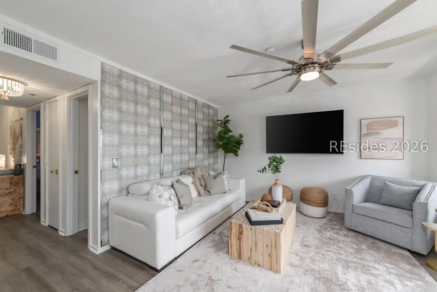 40 Folly Field Road #215, Hilton Head Island, SC 29928 - #3