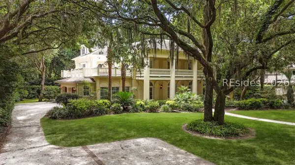 6 Drayton Place, Hilton Head Island, SC 29928